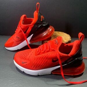 Nike Air Max 270 Women’s Red Black White Running Walking Sneakers Shoe Size- 7